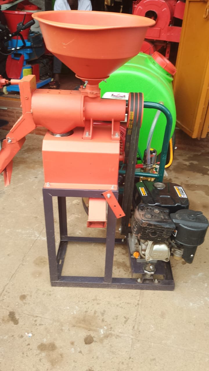 Small Maize and Rice Huller (100kg/hr, 5.5HP Petrol Engine / Motor)