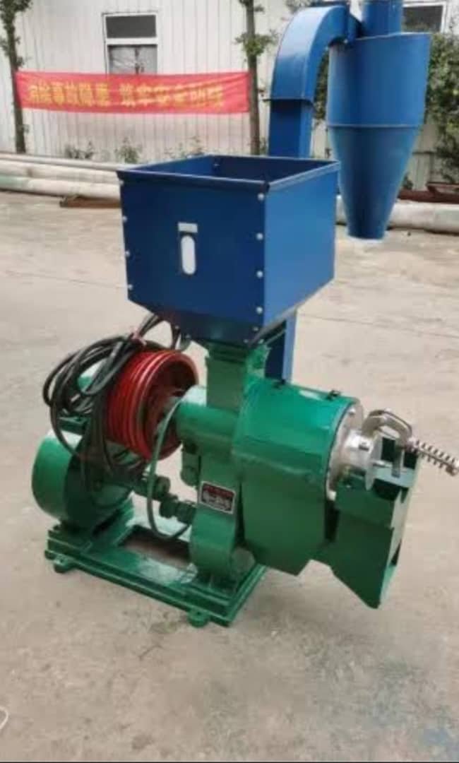 Commercial Maize and Rice Huller N120 (1000kg/hr, 28HP Engine / 25HP Motor)
